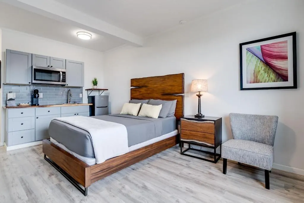Unit 16 Maui Ohana Modern Studio Wailuku Apartment